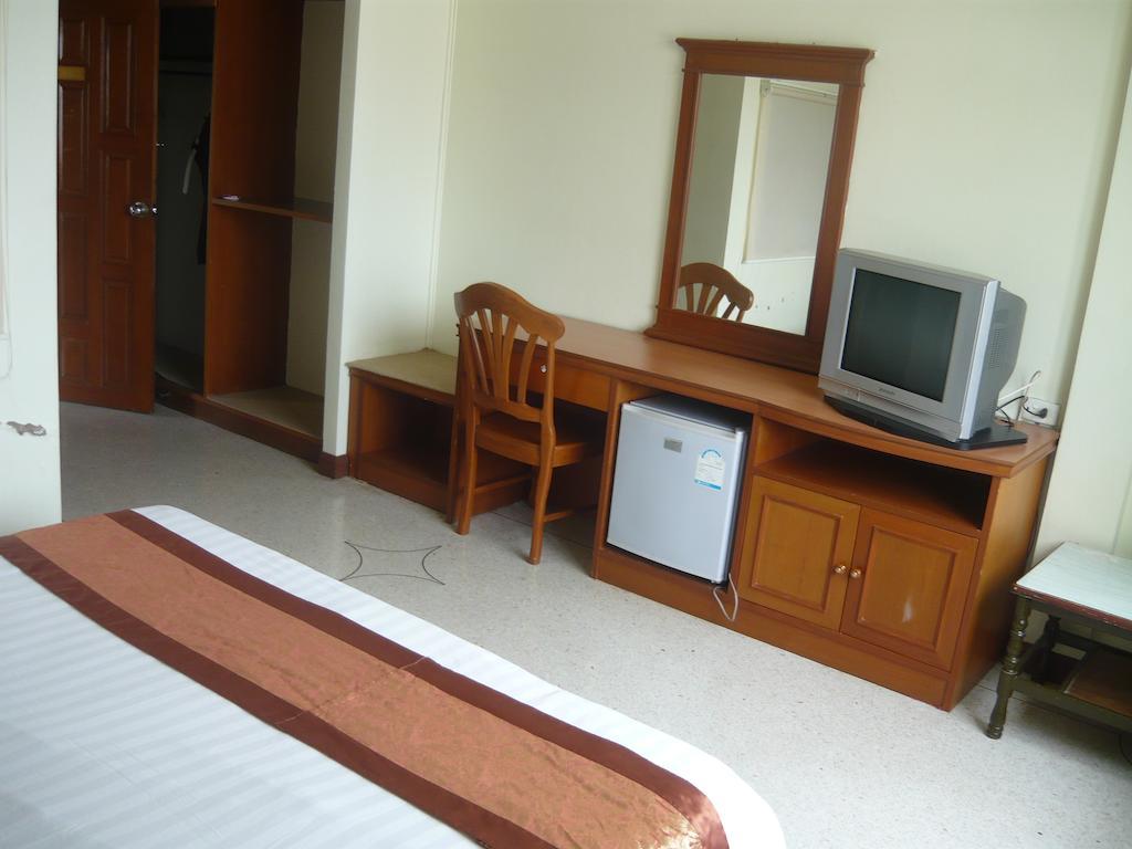 Hotel Morakot Twin Chumphon Habitación foto